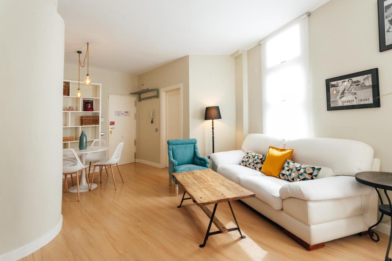 Alohamundi Duplex Alameda Apartment เซบีญา ภายนอก รูปภาพ