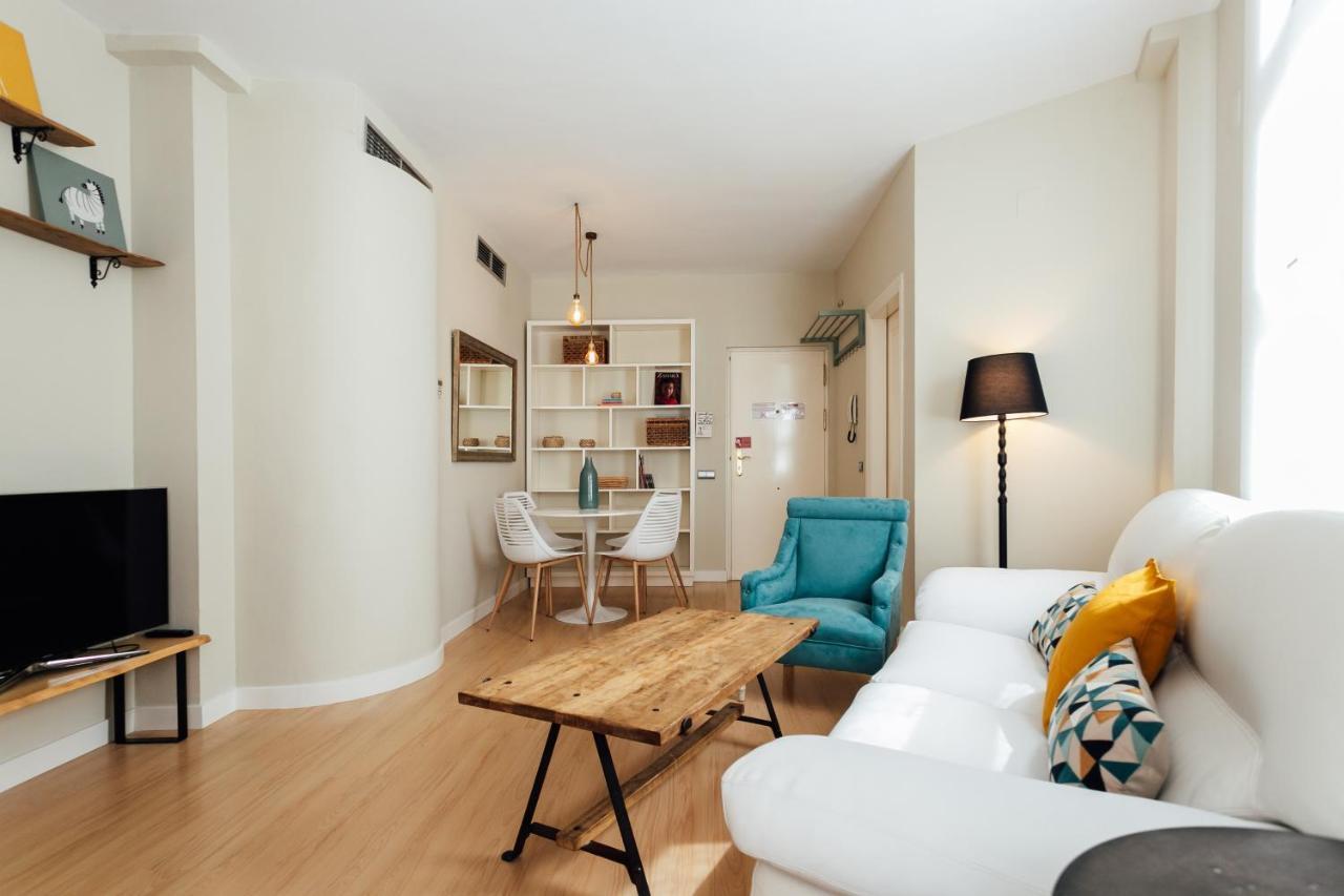 Alohamundi Duplex Alameda Apartment เซบีญา ภายนอก รูปภาพ