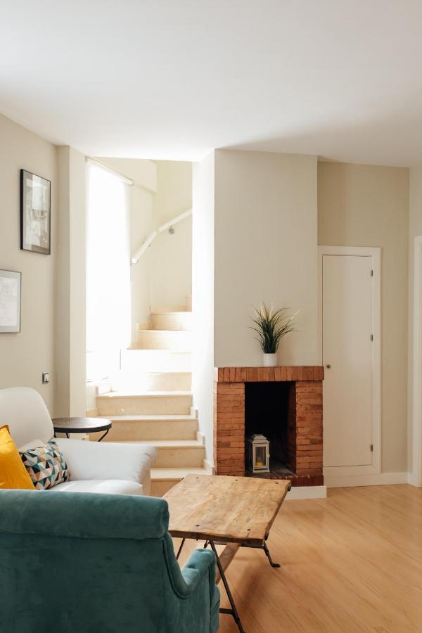 Alohamundi Duplex Alameda Apartment เซบีญา ภายนอก รูปภาพ