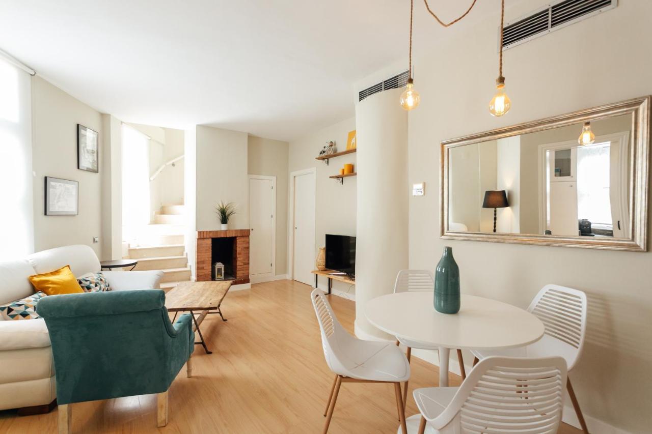 Alohamundi Duplex Alameda Apartment เซบีญา ภายนอก รูปภาพ